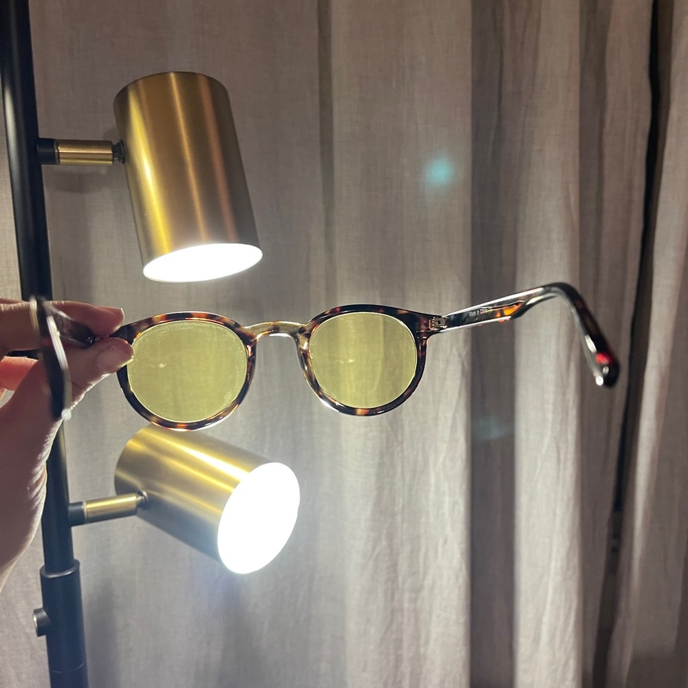 Tortoise Shell Sunglasses‎ - Picture 5 of 5